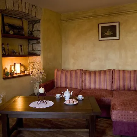 Tatil Evi Stancija Mihetini *