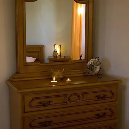 Tatil Evi Stancija Mihetini Tinjan